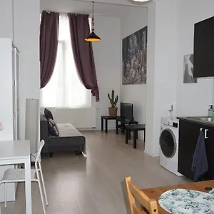Roosevelt Apartments. Appartement